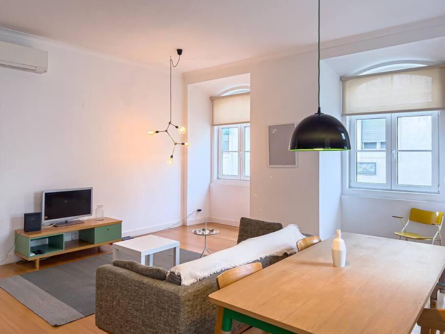4 Rooms Home In Baixa Lisboa Eksteriør bilde